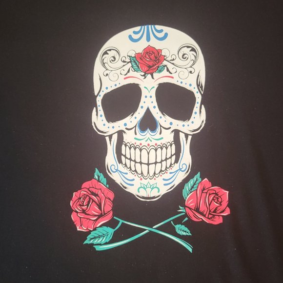 Sugar Skull T-shirt by No Boundaries Black Skull Roses Juniors Size Medium 7-9 - Picture 3 of 4